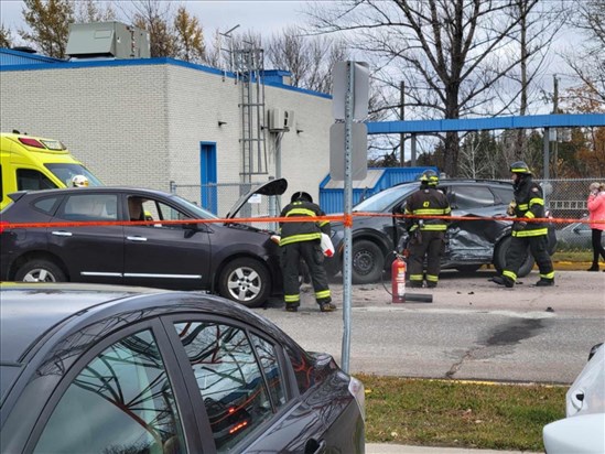 1 blessé grave dans une collison entre deux véhicules à Dolbeau-Mistassini