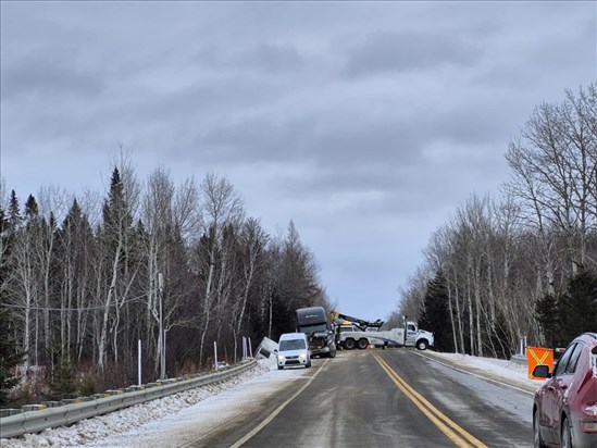 Route 169 bloquée entre Sainte-Monique et Péribonka